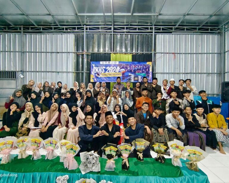 KKN Santri Pesantren Universal